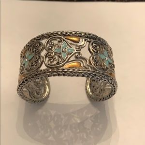 Cuff bracelet